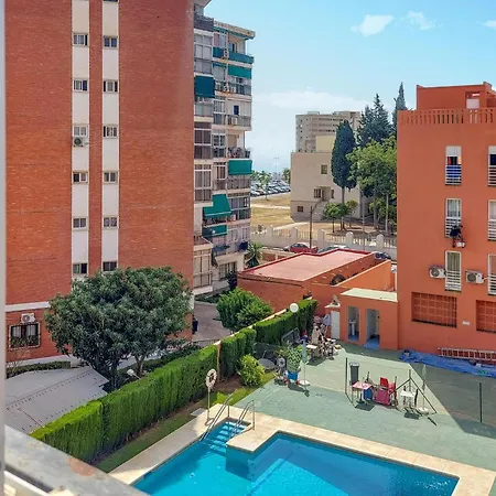 Stunning In With Kitchen Apartment Torremolinos
